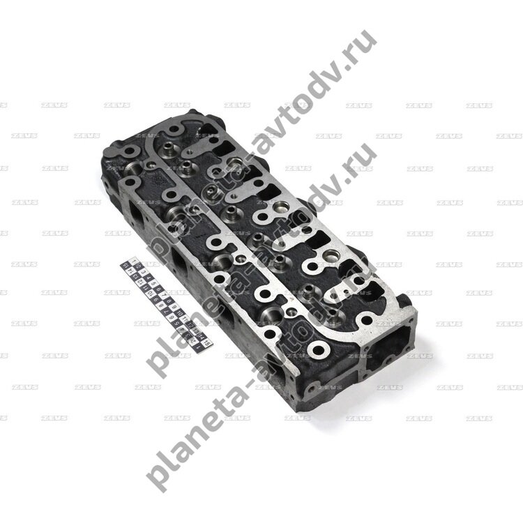 Головка Блока Цилиндров CH3042; 16060-03042; KUBOTA V1505 — фото 1 из 2