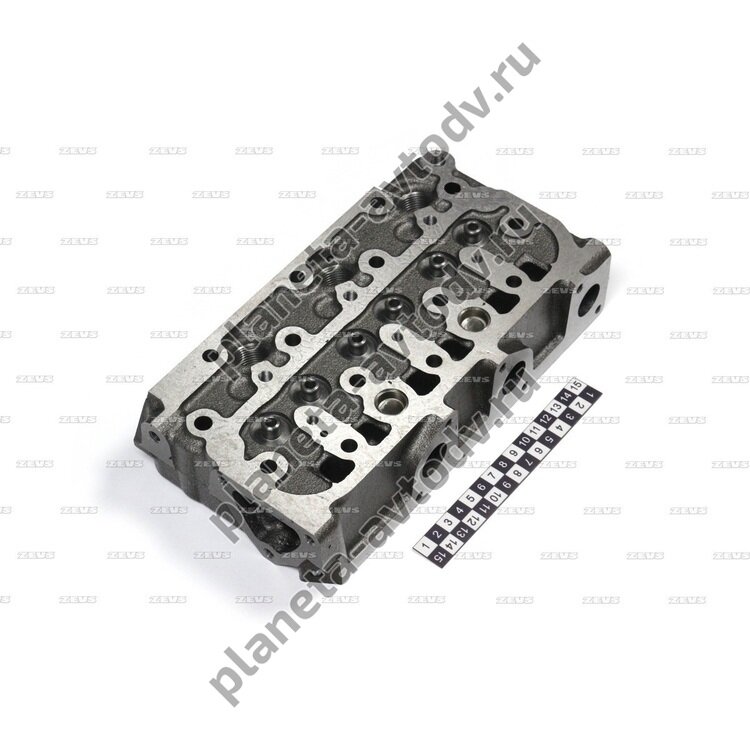Головка Блока Цилиндров CH3045; 1G962-03045; KUBOTA D722 — фото 1 из 2
